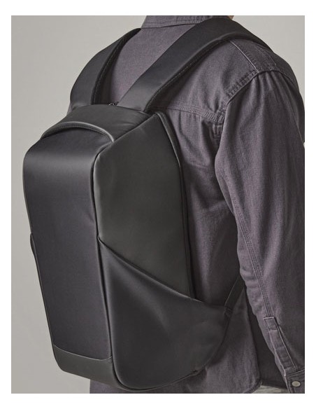 QUA-QD925-Project Charge Security Backpack 2